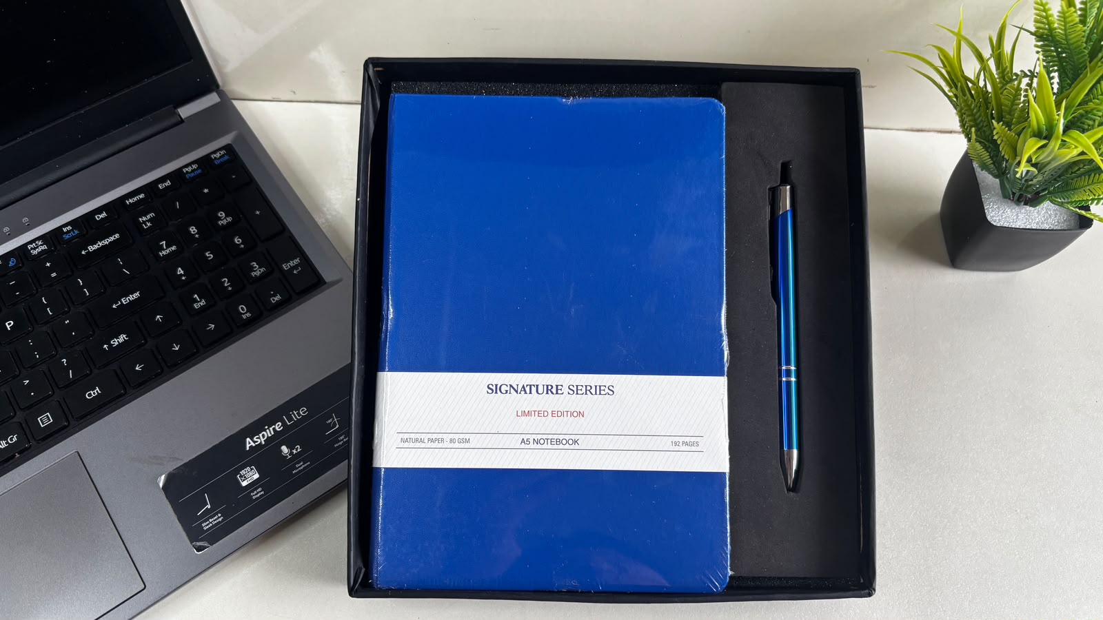 2-in-1 employee joining kit with notebook and metal pen in Neemrana